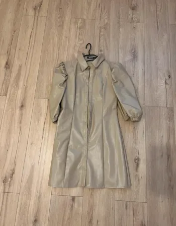 Robe simili