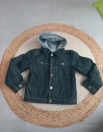 Veste en jean avec gilet 6/8 ans