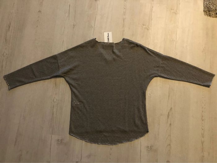 BB- Pull col V gris « stella bianca » T unique (40-44) NEUF - photo numéro 12