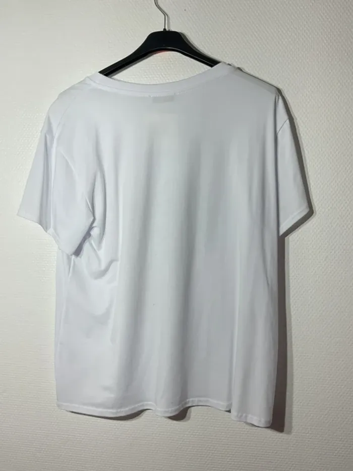 T-shirt « coeur » femme taille unique (38-44)- agape - neuf avec étiquette - photo numéro 3