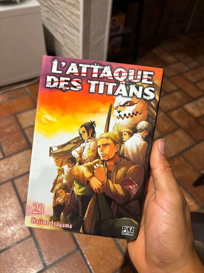 L’attaque des Titans No 23