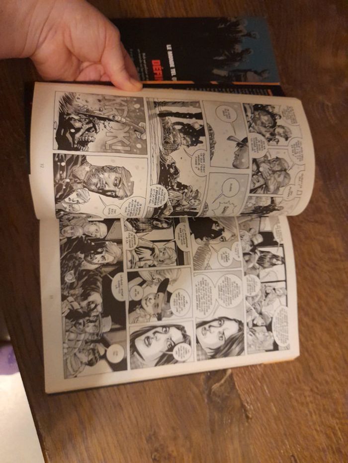 Walking dead numéro 1 et 2 - photo numéro 7