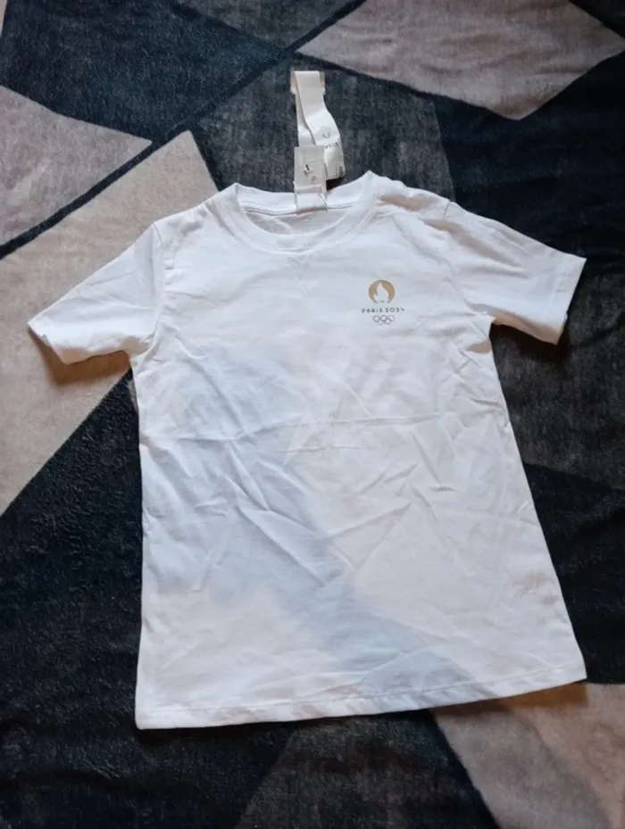 T-shirt paris 2024