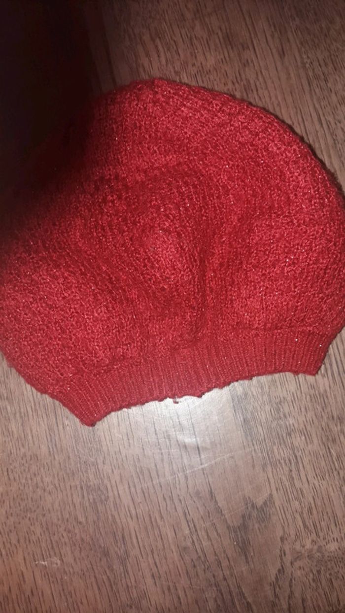 Bonnet rouge 2/3ans TBE Okaidi - photo numéro 2