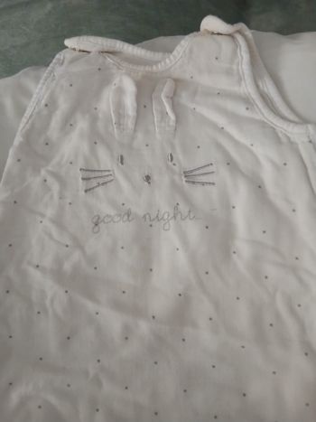 Gigoteuse printemps ete de 0 a 6 mois neuve 