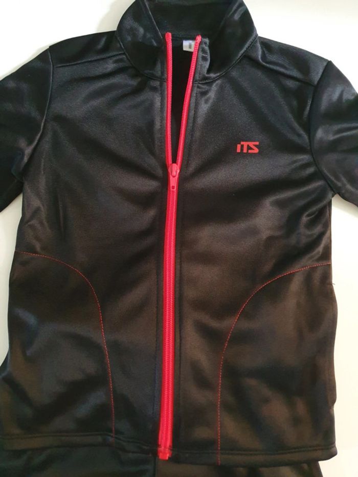 Ensemble ITS 4 ans. - photo numéro 2