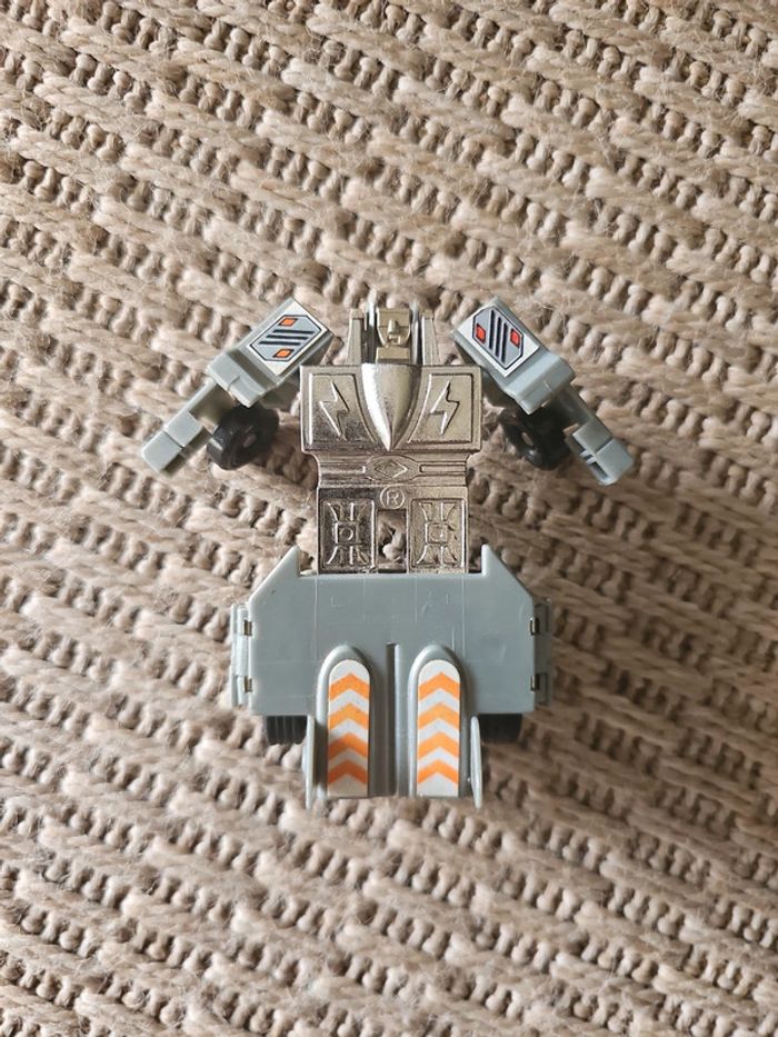 Robot transformable dashbot vintage - photo numéro 6