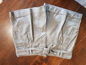 Short chino