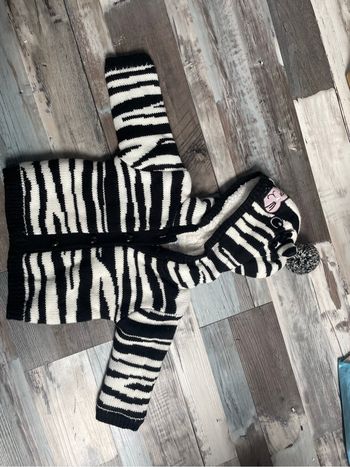 Très joli manteau hiver fille 6 mois