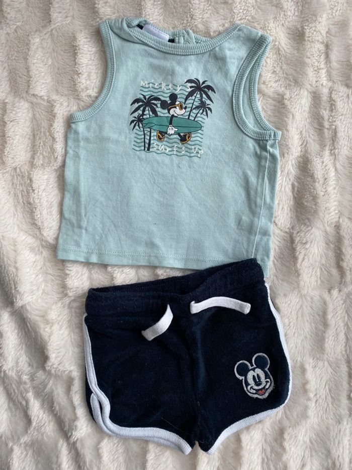 Ensemble ete Mickey