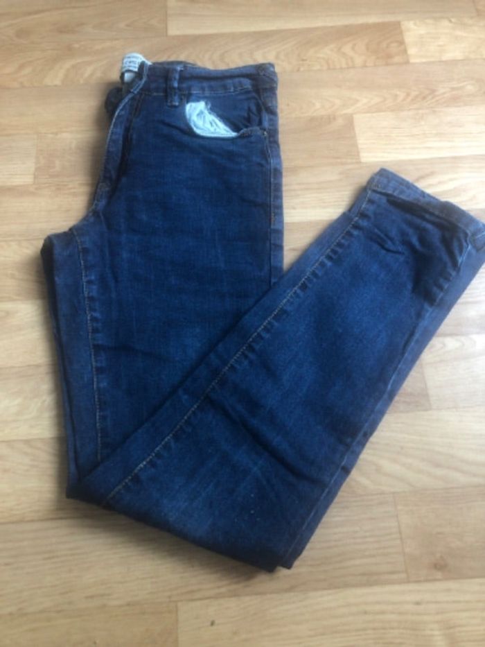 Jean