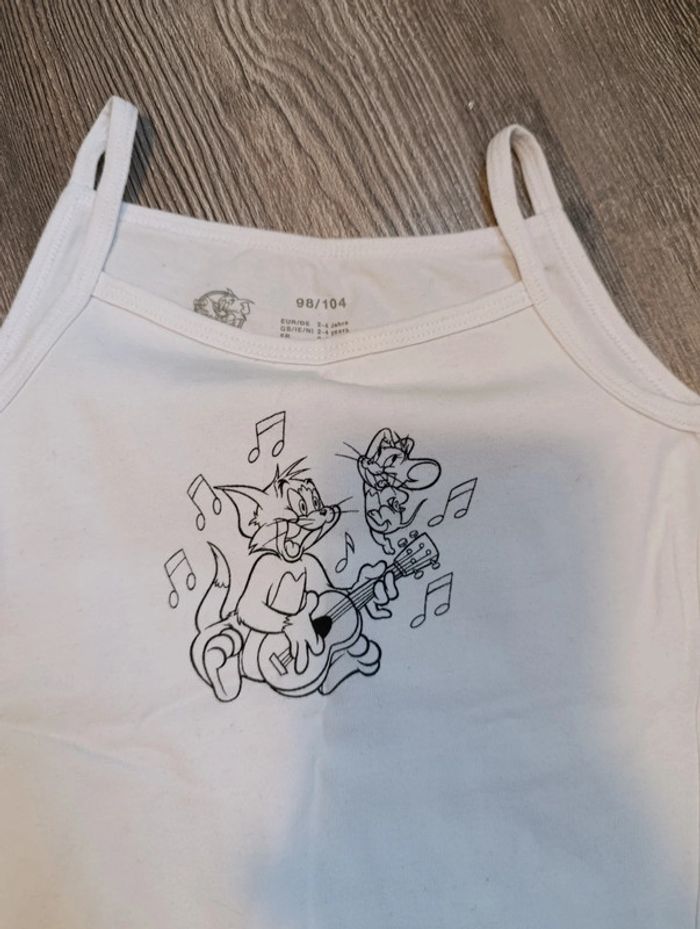 Lot de deux débardeurs 98/104 cm - photo numéro 3