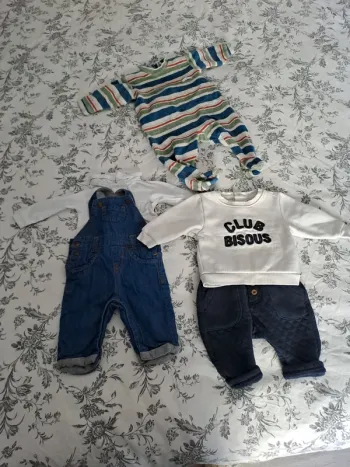 Lot salopette pyjama sweat 3mois