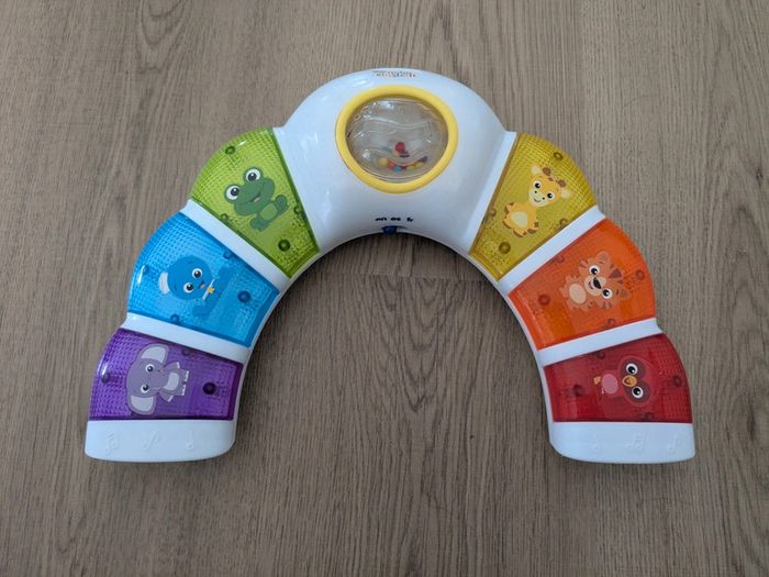 Jouet musical Baby Einstein