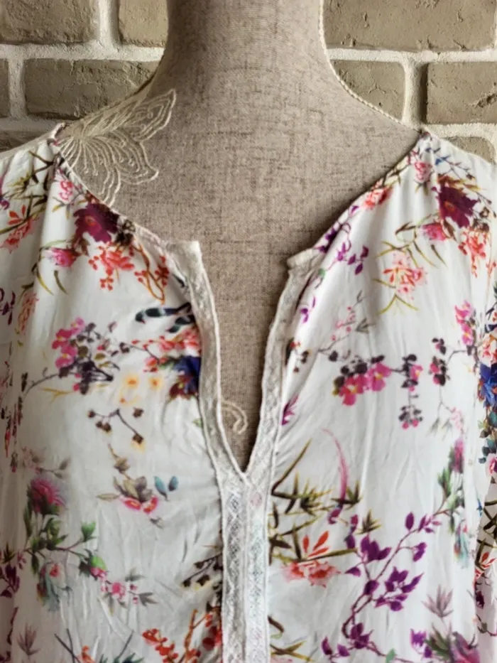 Blouse fleuri avec dentelle Promod - Bohème tomantique - photo numéro 2