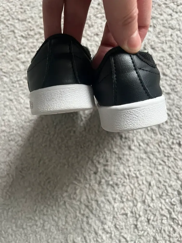Basket adidas - photo numéro 4