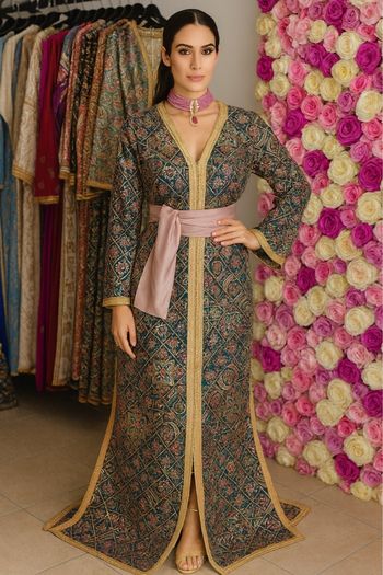 Caftan avec ceinture incluse model saari