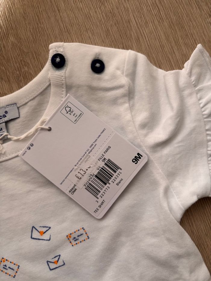 Lot 2 Tee-shirts ABSORBA Neufs avec étiquettes - 9 mois / 71 cm - photo numéro 2