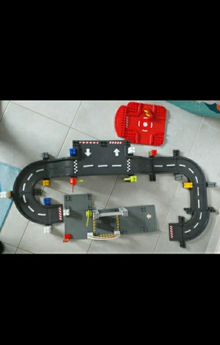 Circuit et accessoires