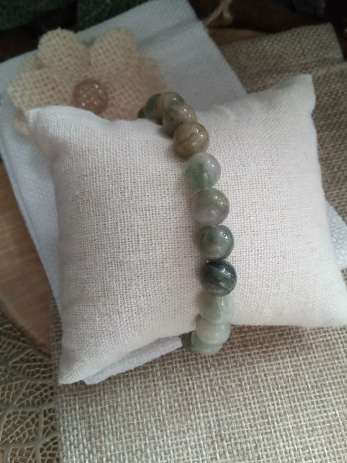 Bracelet en pierres d'aventurine 💚. - photo numéro 2