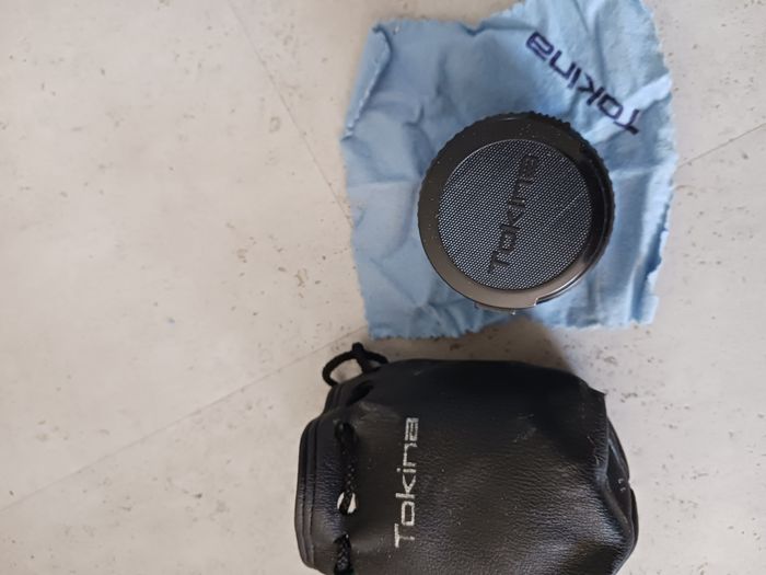 objectif Tokina 28 mm 52 diam