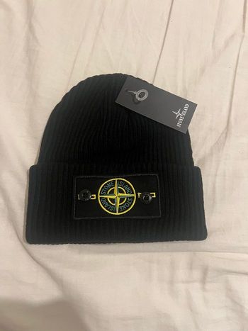 Bonnet stone Island 