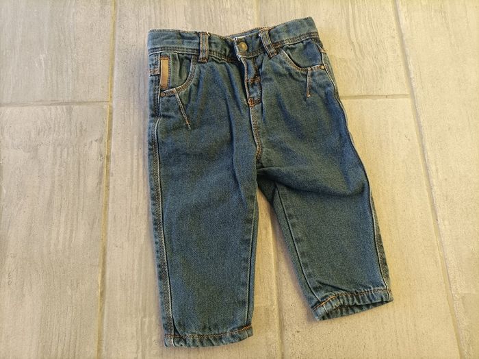 Lot n°239 Pantalon Jeans 12 mois Obaïbi - photo numéro 2