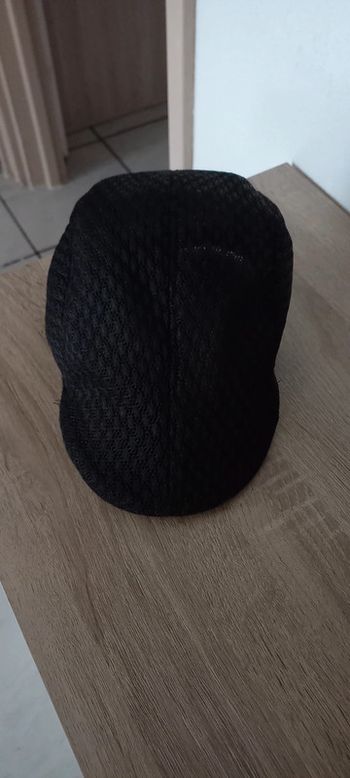 Casquette homme légère transparente