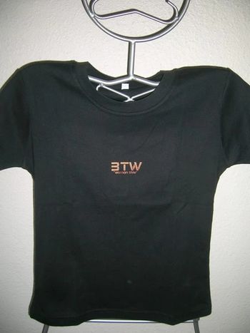 tee-shirt noir à inscriptions BTW T.38 neuf