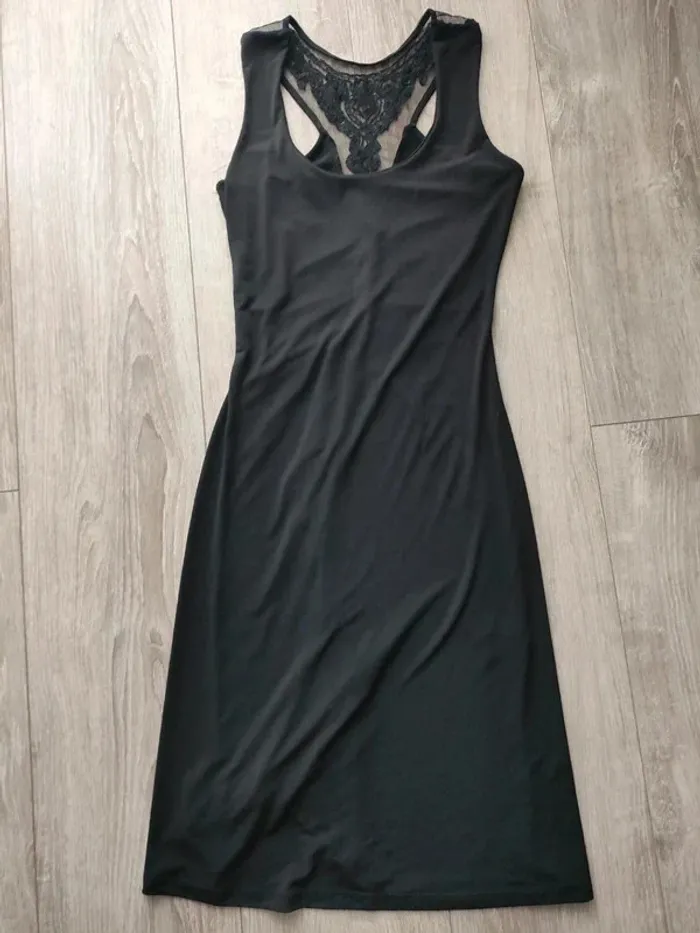 Petite Robe Noire