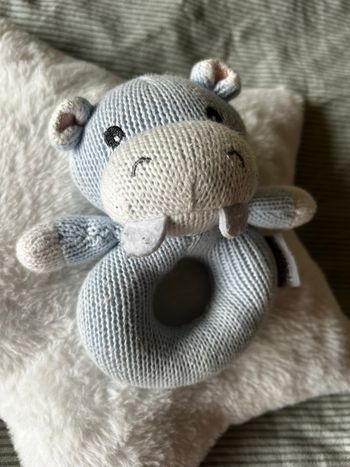 Hochet fait à main hippopotame