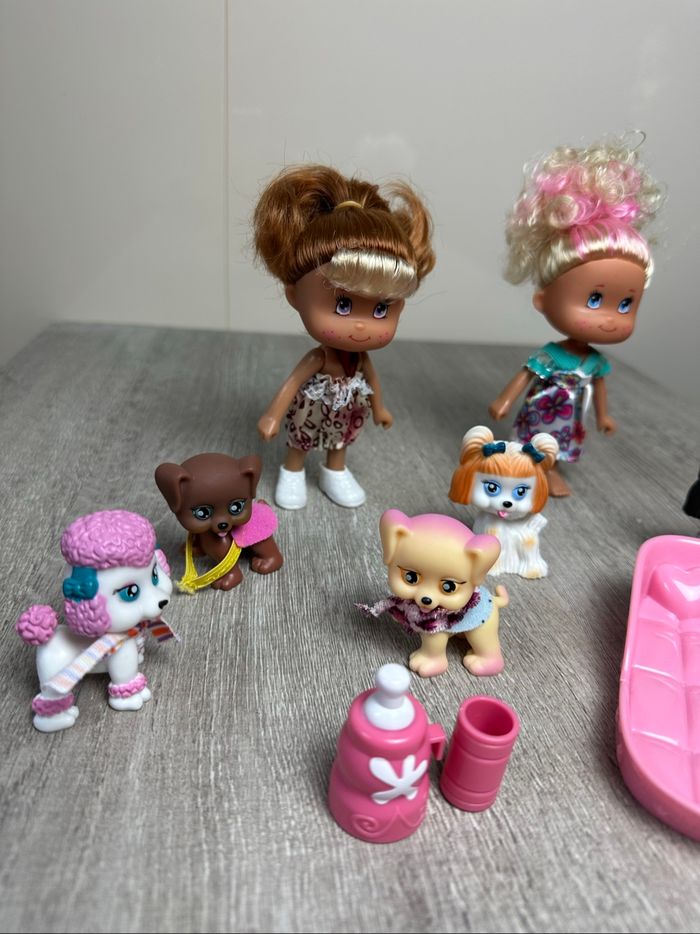Lot 2 poupées et 6 pets avec accessoires - neuf - photo numéro 4