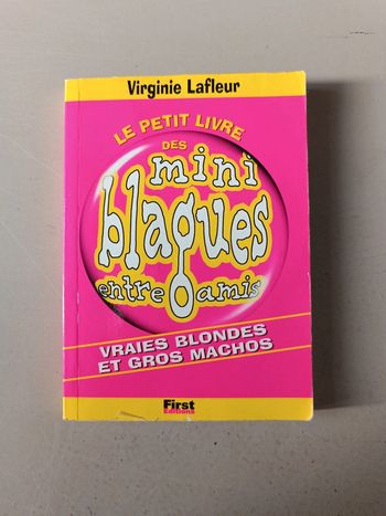 Collector le petit livre des mini blagues entre amis vraies blondes et gros macho