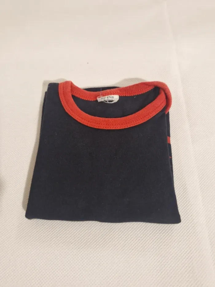 T-shirt bébé bleu marine à motif rouge 6 mois (67 cm) Petit Bateau - photo numéro 3
