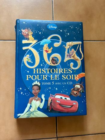 Livre 365 histoires