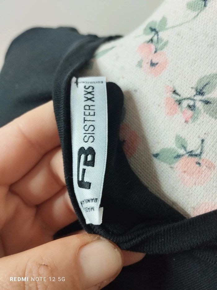 Jolie maillot taille XXS - photo numéro 7