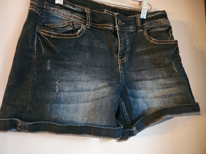 Short jean brut effet usé Promod