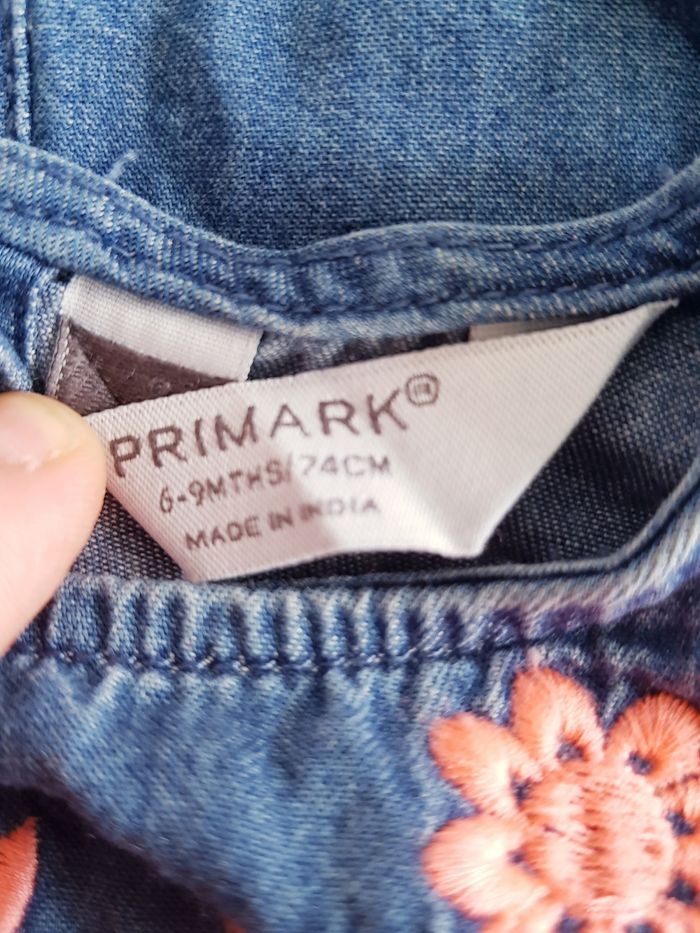 Primark - Combishort en jean (9 mois) - photo numéro 4