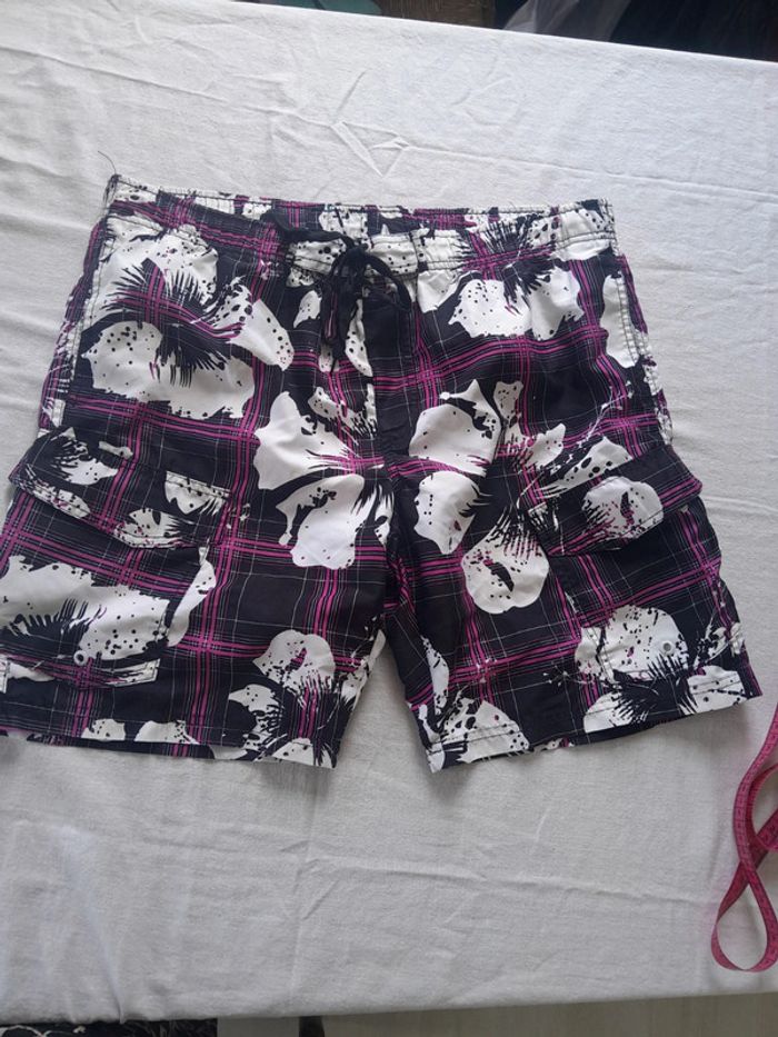Short de bain rivaldi très bon état