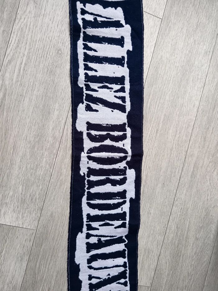 Echarpe - photo numéro 3