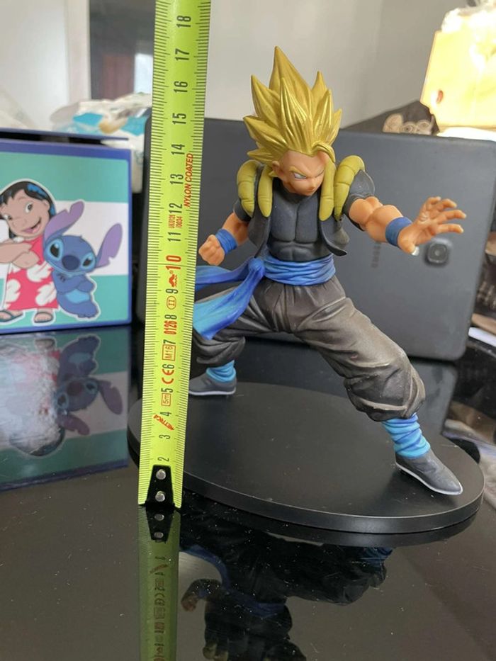 Figurine Gogeta Dragon Ball 2011 - photo numéro 2