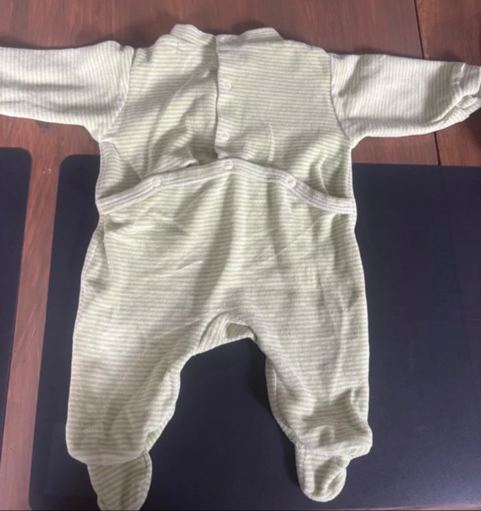 Lot de 3 bodies vert 0 mois/ naissance - photo numéro 2