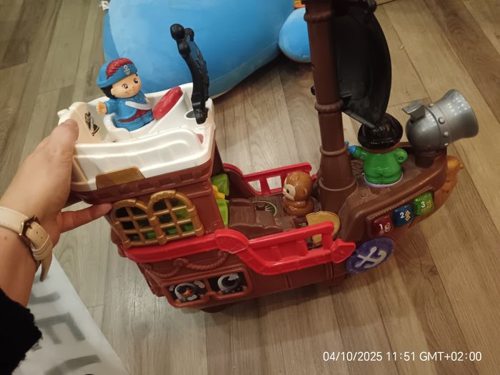 Bâteau pirate Tut tut copain