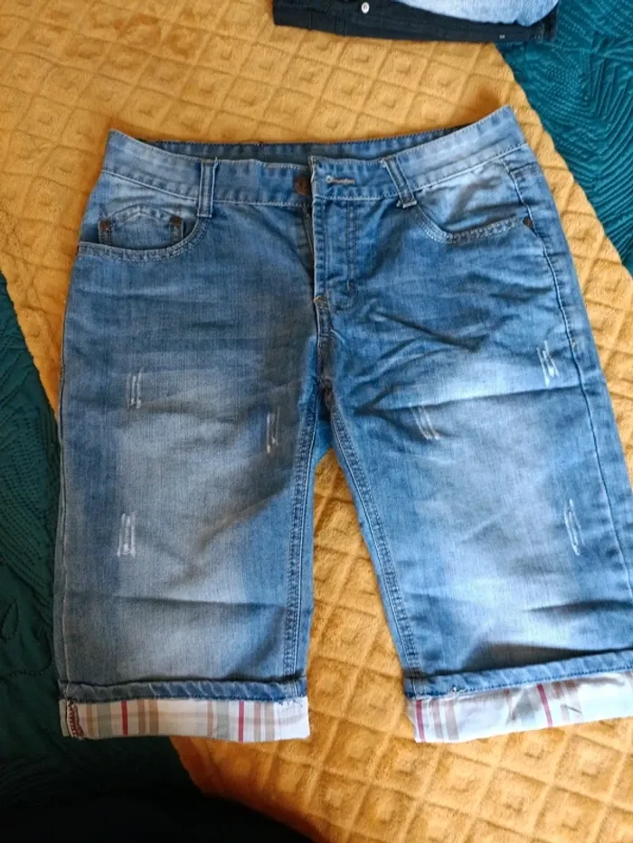 Bermuda jeans