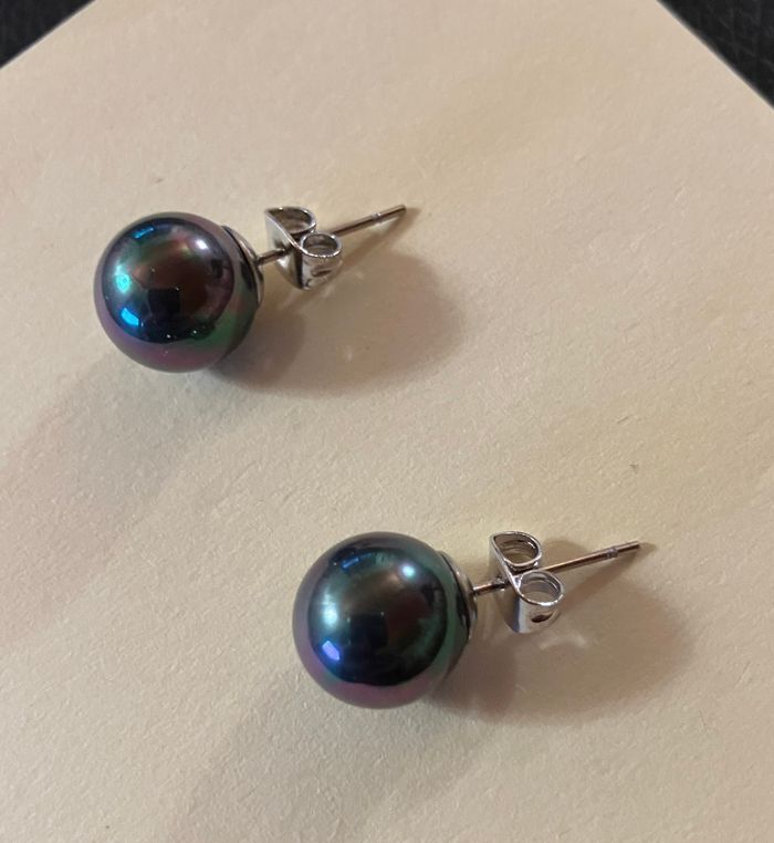 Boucles Aria noir - Neuves - photo numéro 1