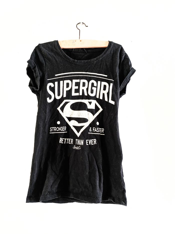 Tee-shirt 8 ans Super Girl Dc Comics