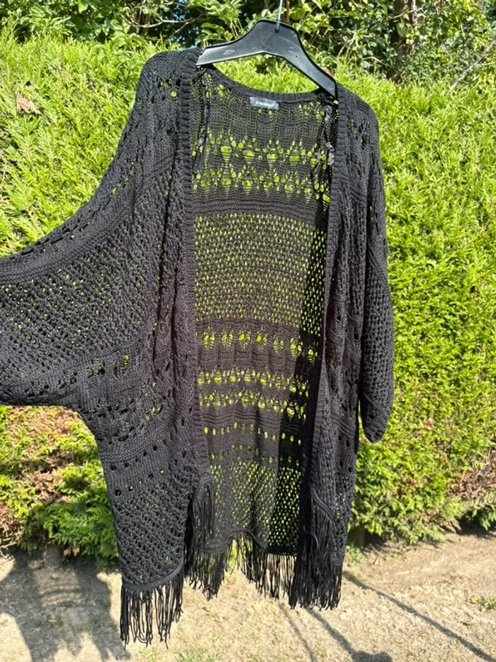 Gilet noir ajouré style bohème avec franges – Marque In Extenso - photo numéro 3