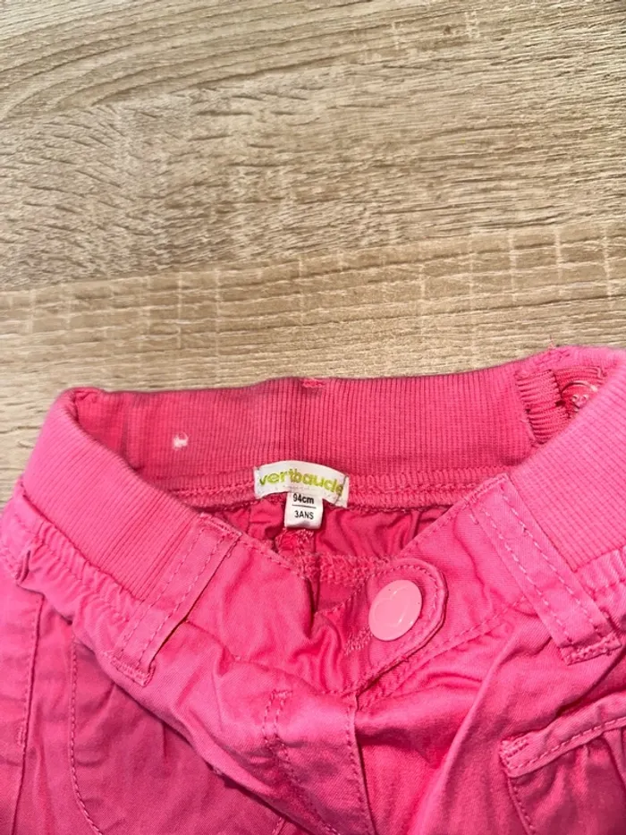Vend pantalon rose marque vertbaudet taille 3 ans bonne état - photo numéro 3