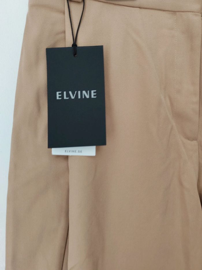 Pantalon neuf taille 42 - photo numéro 4