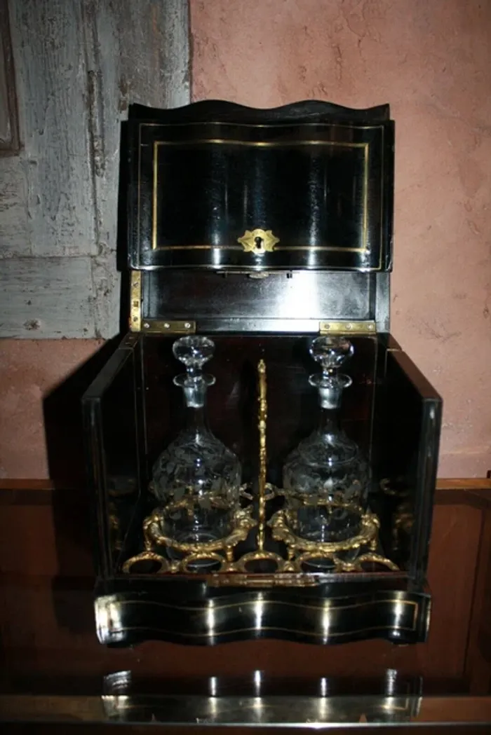 Cave a liqueur - photo numéro 2